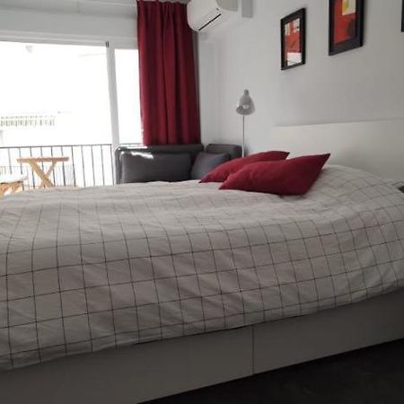 Centrally Located Studio Apartment In Central Nerja 2H Exterior photo