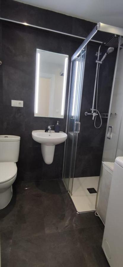 Centrally Located Studio Apartment In Central Nerja 2H Exterior photo